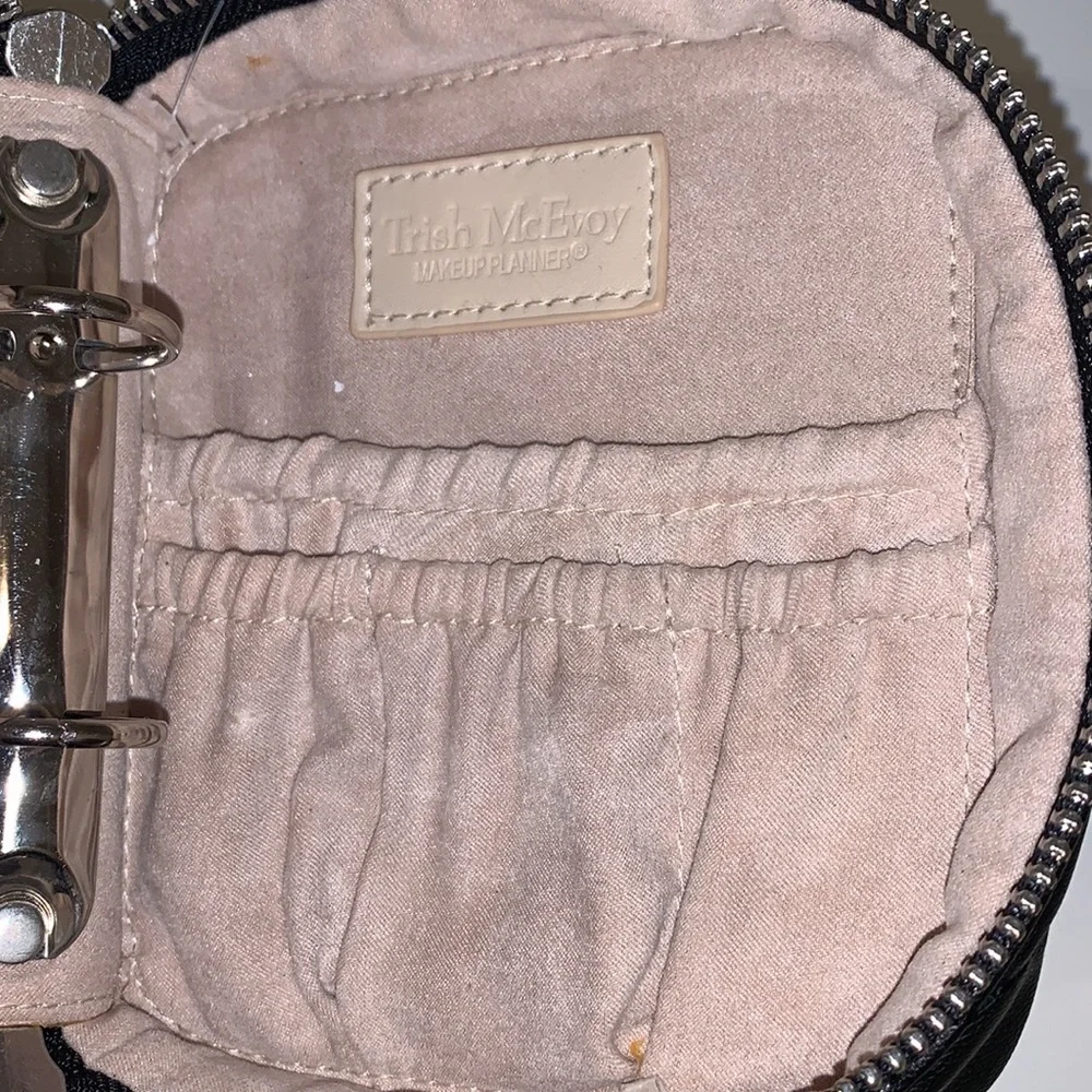 Trish McEvoy Black Quilted Planner Makeup Case‎
